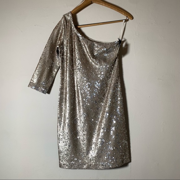 BB Dakota sequin body con one shoulder gold party dress New Year’s Eve NWT sz 8 - Picture 2 of 6
